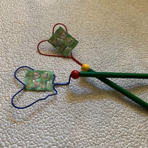 NWT - Heart & Butterfly Shape Bubble Wand - Picture 4 of 4